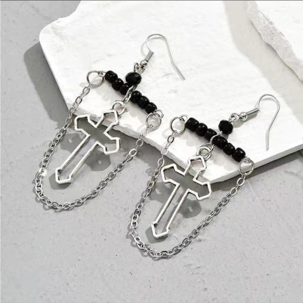 Black and Silver Gothic Cross Earrings – NWT